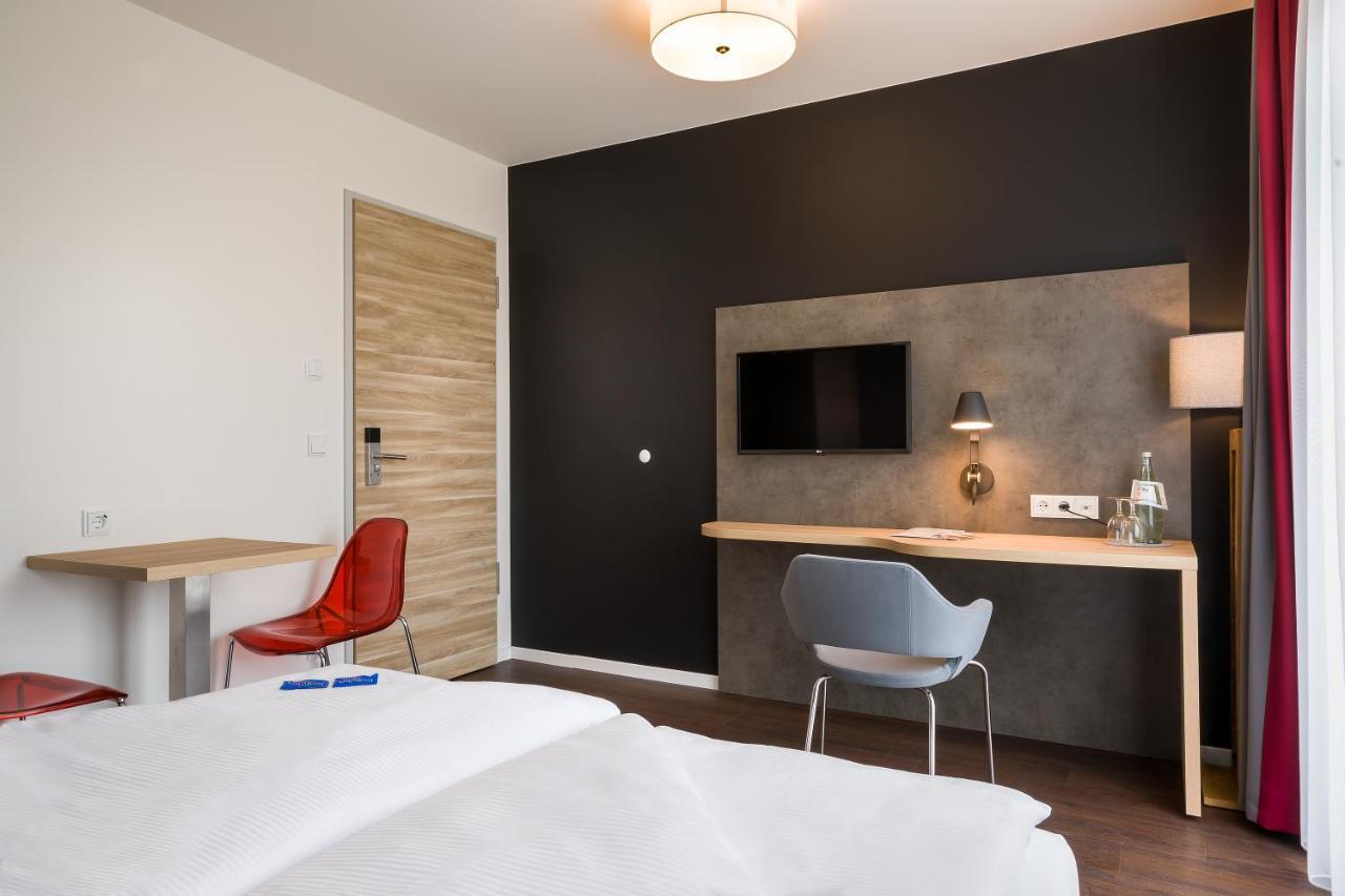 Signature East Hotel Apartment Гамбург Экстерьер фото