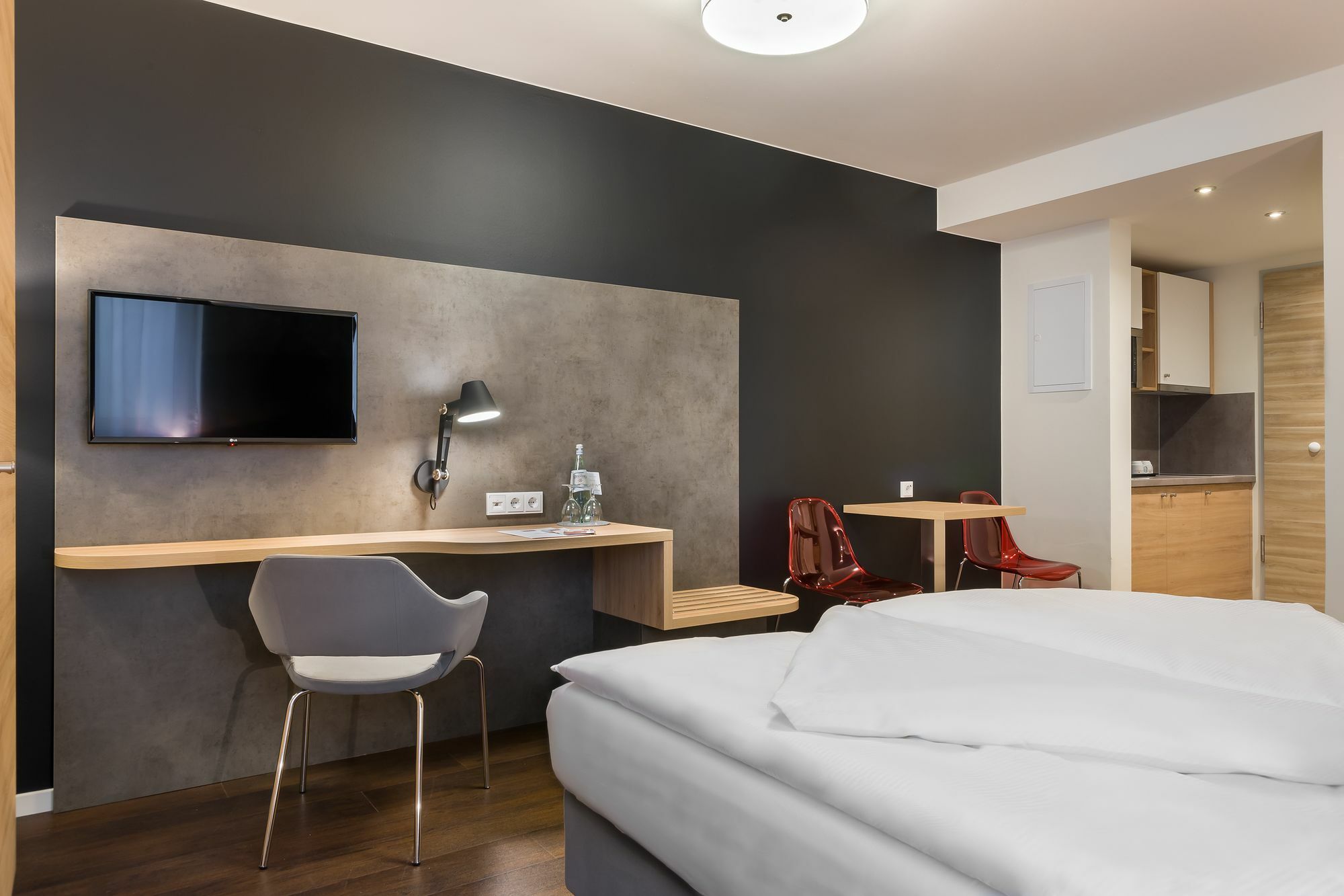 Signature East Hotel Apartment Гамбург Экстерьер фото